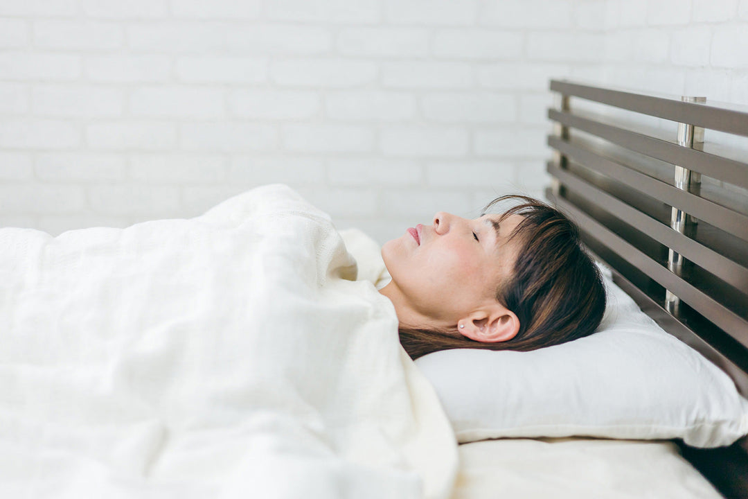 寝方の種類と特徴とは？寝る姿勢と体調の関係や理想の寝姿勢を保持する寝具の選び方を解説